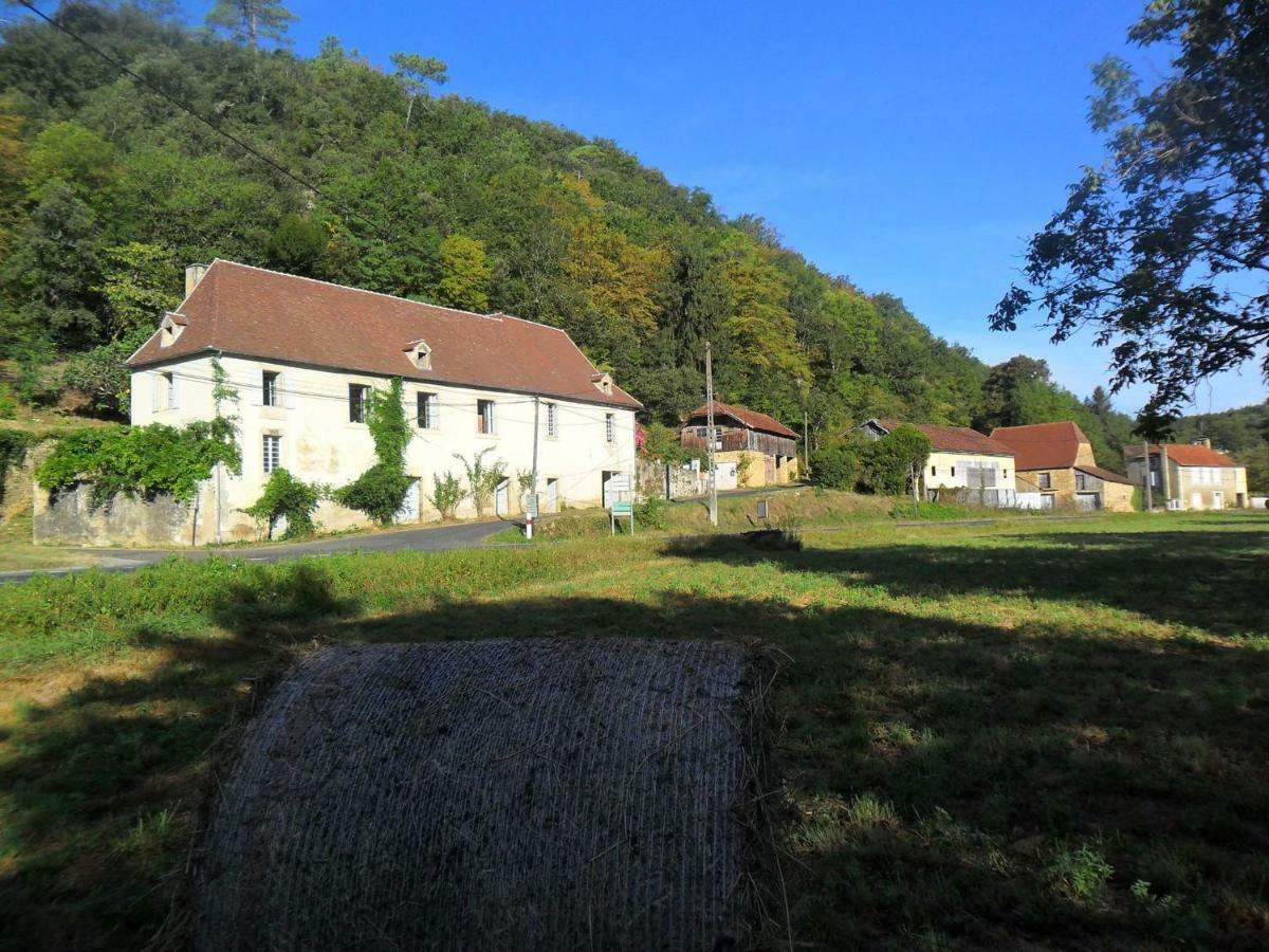 Le Village Des Glycines Carsac-Aillac Экстерьер фото